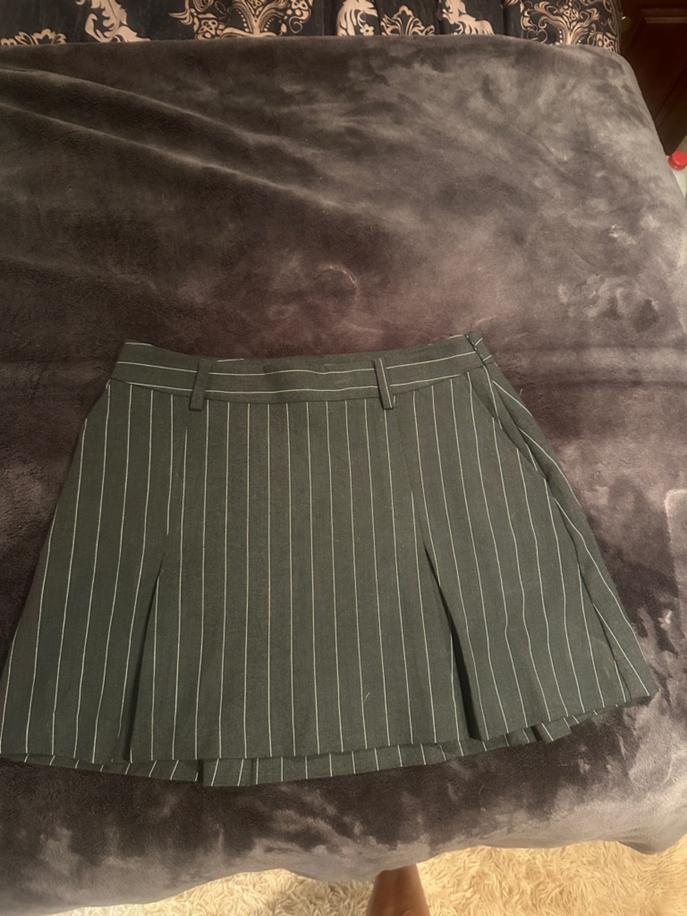 Pinstripe Pleated Mini Skirt - Black